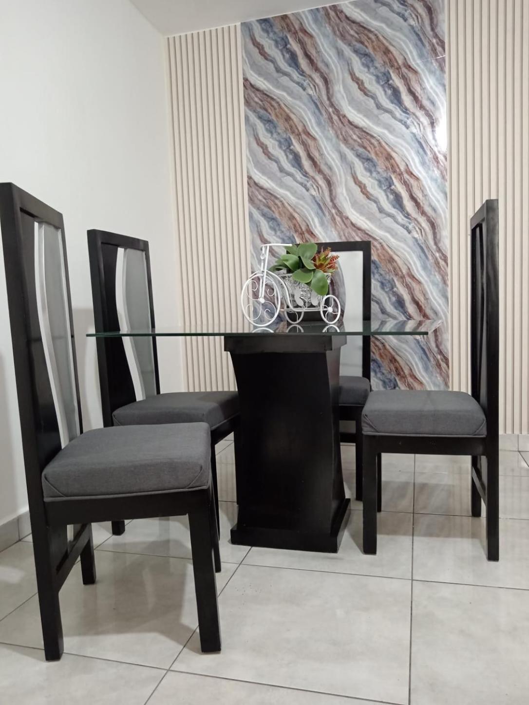 Apartamentos De 1 2 Y 3 Habitaciones Сантьяго-де-лос-Трейнта-Кабальєрос Екстер'єр фото