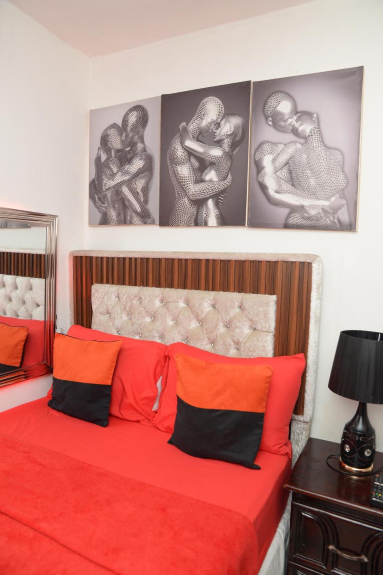 Apartamentos De 1 2 Y 3 Habitaciones Сантьяго-де-лос-Трейнта-Кабальєрос Номер фото